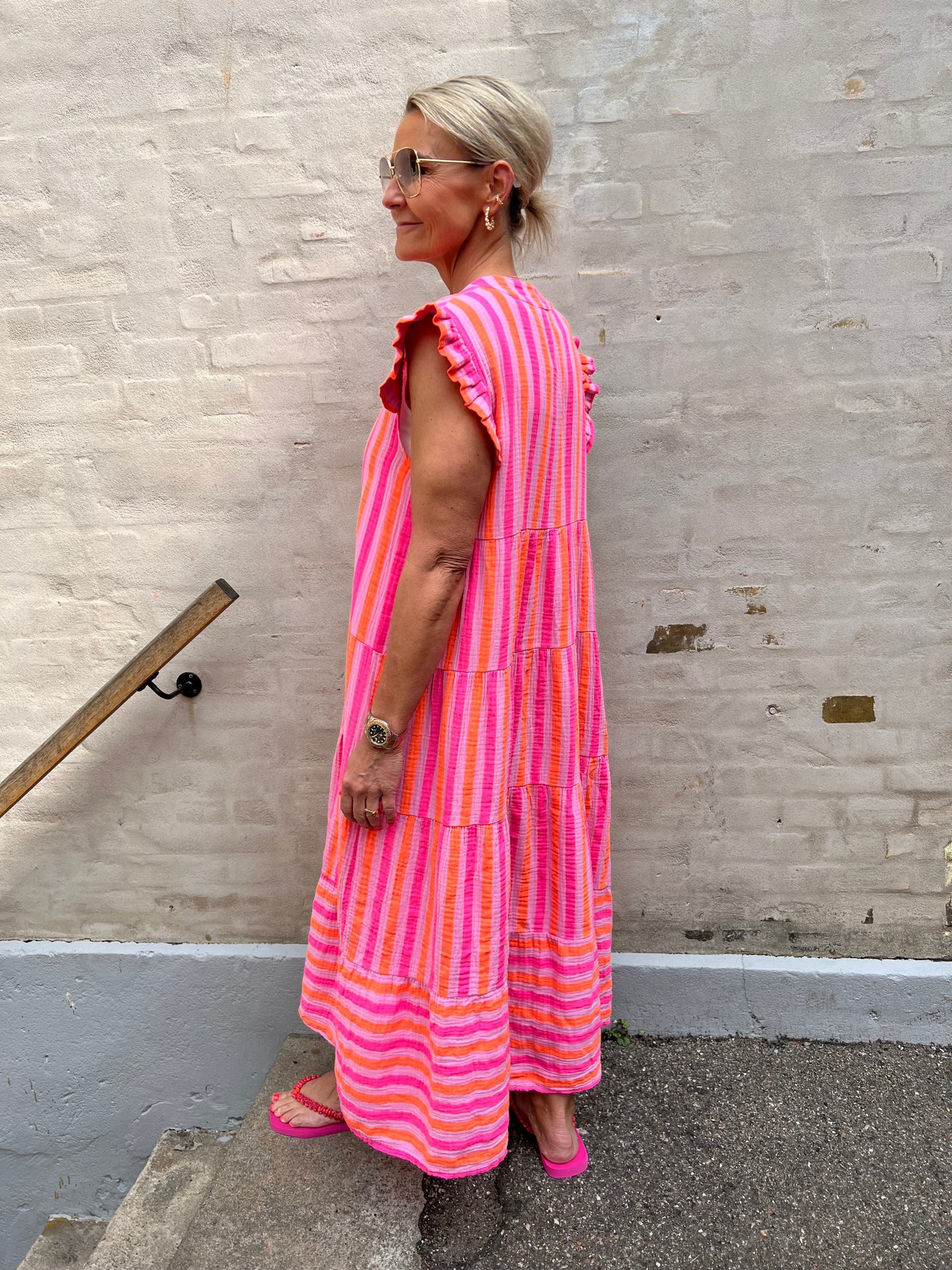 Sara – Stripete Kjole